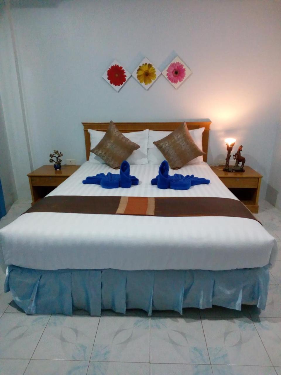 Pailin Hotel Klong Muang Beach Esterno foto